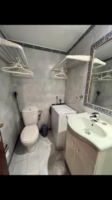 Apartamento En La Nogalera ตอร์เรโมลิโนส ภายนอก รูปภาพ
