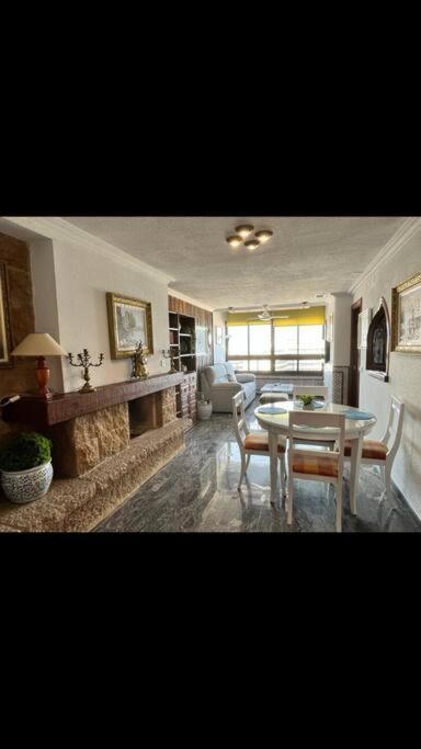 Apartamento En La Nogalera ตอร์เรโมลิโนส ภายนอก รูปภาพ